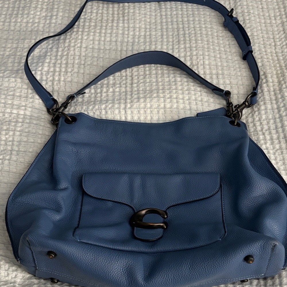 Coach Blue Leather Shoulder Bag with Front Pocket